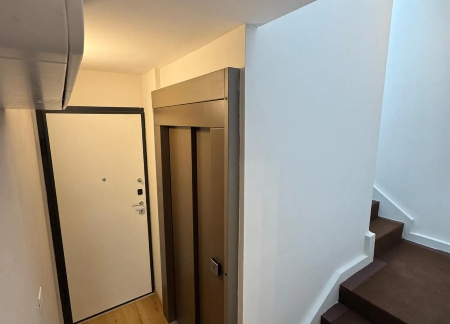 Loggia Tre Piazze Apartments ブレシア 0*,  イタリア